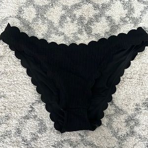 Aerie super high cut waffle scalloped cheekier bikini bottoms